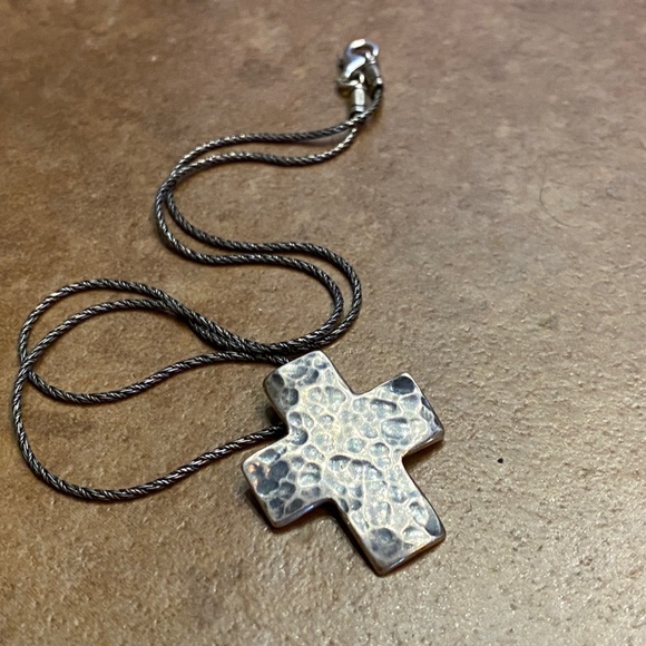 Silpada Cross Necklace - Picture 5 of 11